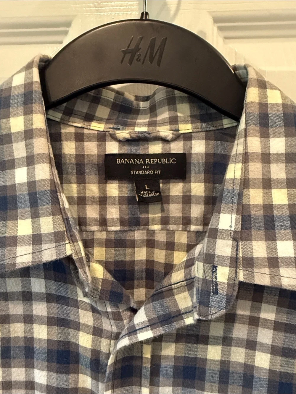 Banana Republic Blue and White Plaid Button-Down Shirt